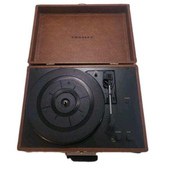 Crosley Bluetooth Portable Turntable Record Player (CR8005D-TU) {F3} - Picture 1 of 6